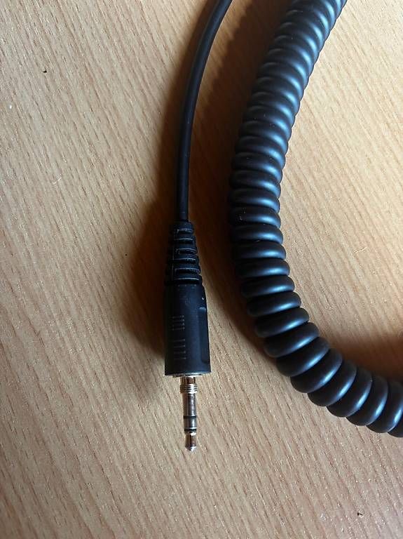Casques audio: Beyerdynamic DT 990 Pro 250 Ohm  offene Studio-Kopfhörer – D'occasion à St. Gallen par yun_2ftv 3
