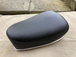 schöner, neu bezogener Mofa Sattel, Puch, Sachs, Belmondo