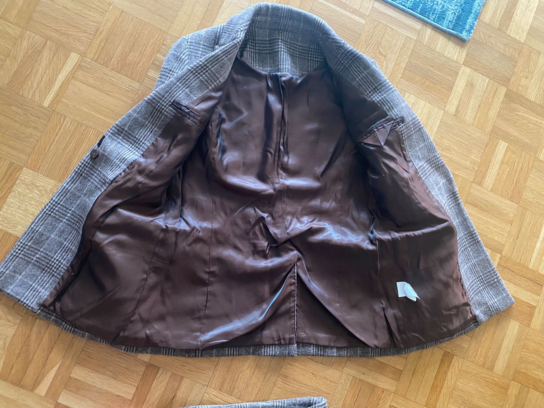 Brunello Cucinelli Ensembles & Tailleurs: Brunello Cucinelli 2-Teiler Anzug – D'occasion à Zug par estarthyme 3