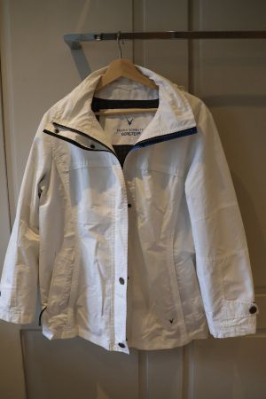 Weisse Fuchs Schmitt Gore-Tex Jacke