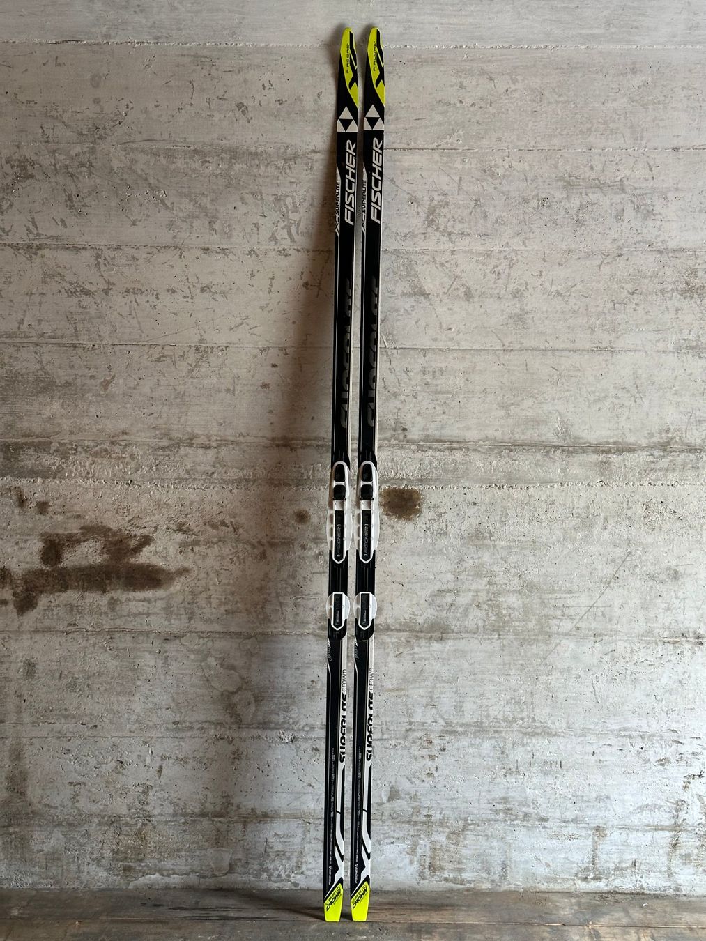 Fischer Skis: Langlaufski 197CM Klassisch  Fischer – Gebraucht aus Emmenbrücke von karkarkar