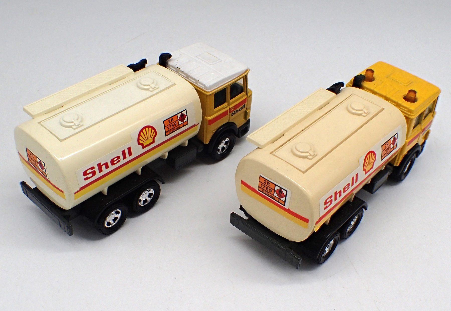 Matchbox Modellini d'auto: 2x Matchbox Tankwagen / camions citernes Shell – Usato da Ostermundigen venduto da archeopteryx 2