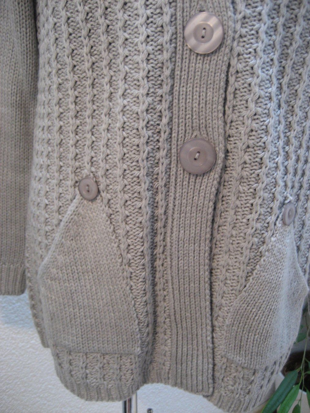 Maglioni & Felpe: Jaquette taille L Bluhmod, neuve – Nuovo e nell'imballaggio originale da Delémont venduto da marryb 2
