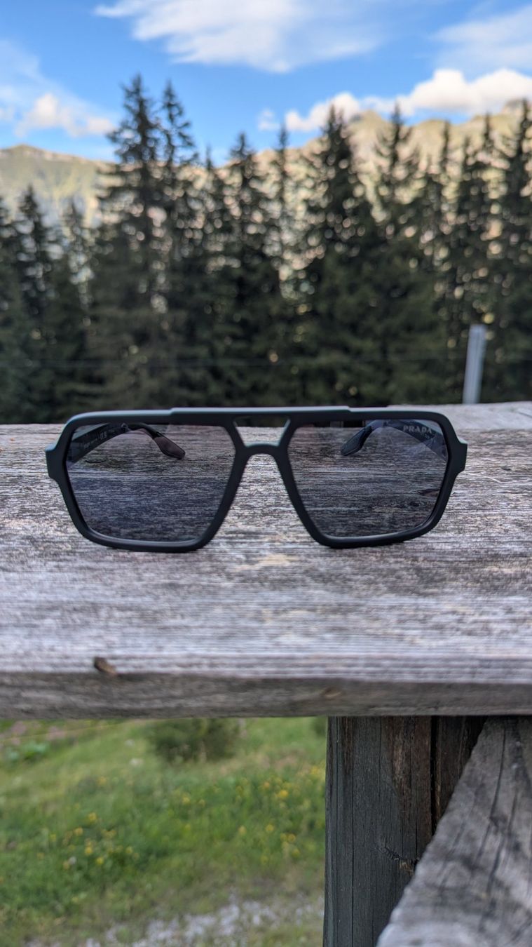 Prada Occhiali & Lenti: Sonnenbrille Prada – Usato da Köniz venduto da Melilin 2
