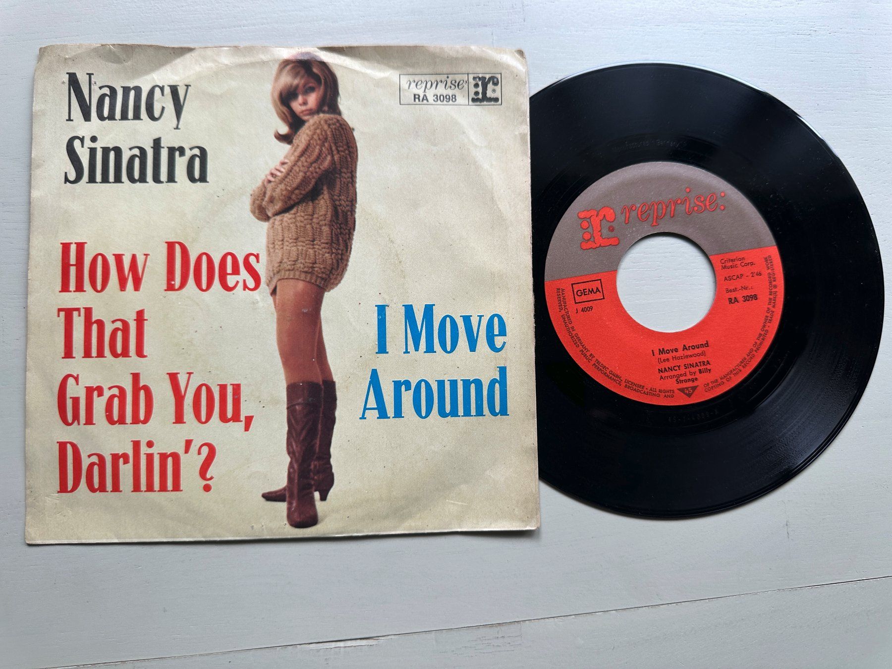 Dischi in vinile: NANCY SINATRA tolle Single How does that grab you Darlin' ? – Usato da Basel venduto da Partridge 1