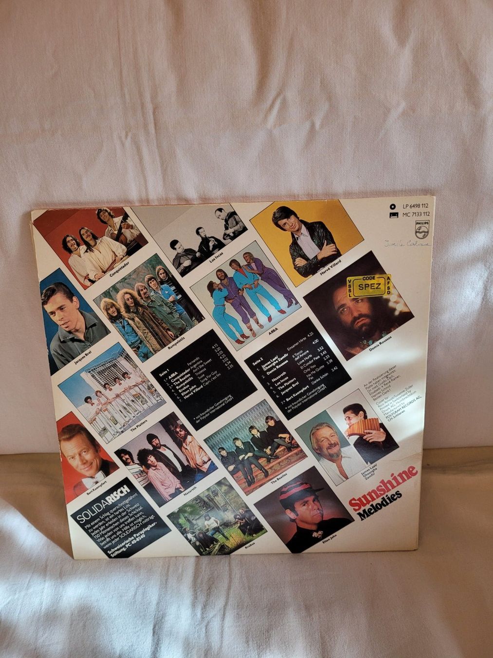 Schallplatten: Vinyle "Sunshine Melodies" - ABBA, Beatles... – Gebraucht aus la Chaux-de-Fonds von Lampe 2