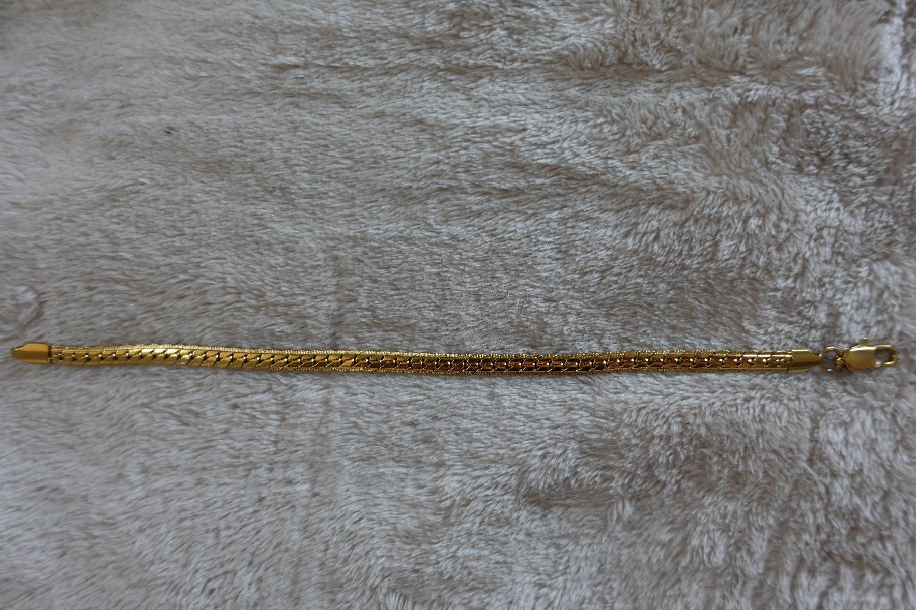 Bracciali & Braccialetti: 2 neuwertige Armbänder – Usato da rorschach venduto da Babsi64 1
