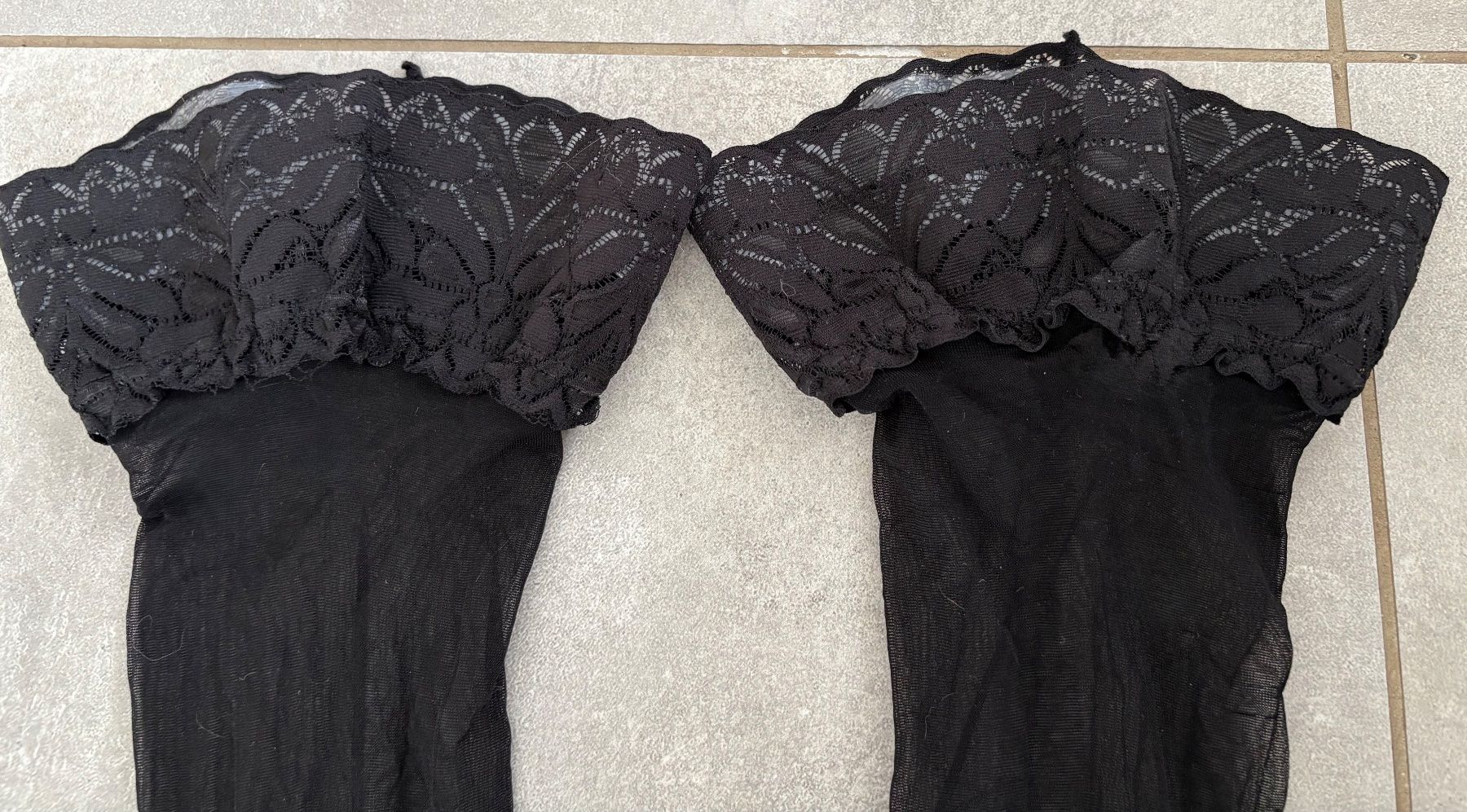 Altra biancheria intima: Halterlose Strümpfe Nylons mit Spitze/Straps Gr.S – Usato da Siblingen venduto da Vany_McDougall