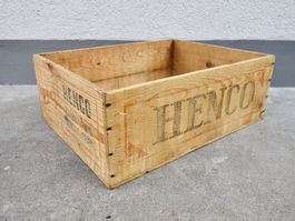 alte Holzkiste Kiste Seifenkiste HENCO HENKEL & CIE BASEL