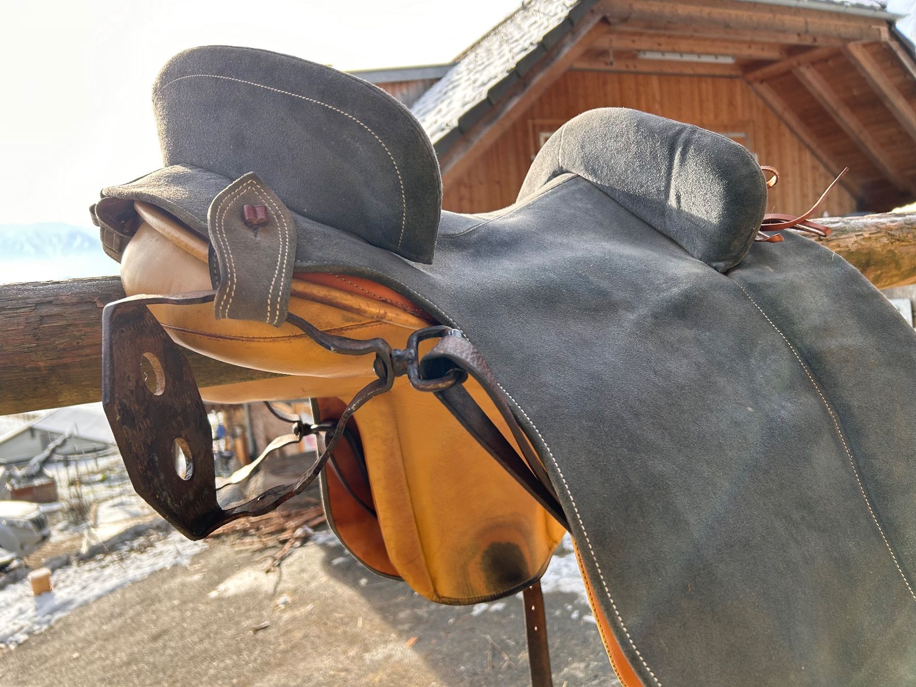 Selle & Accessori: Ibero Pferdesattel Ludomar – Usato da Seftigen venduto da Camelot4 1