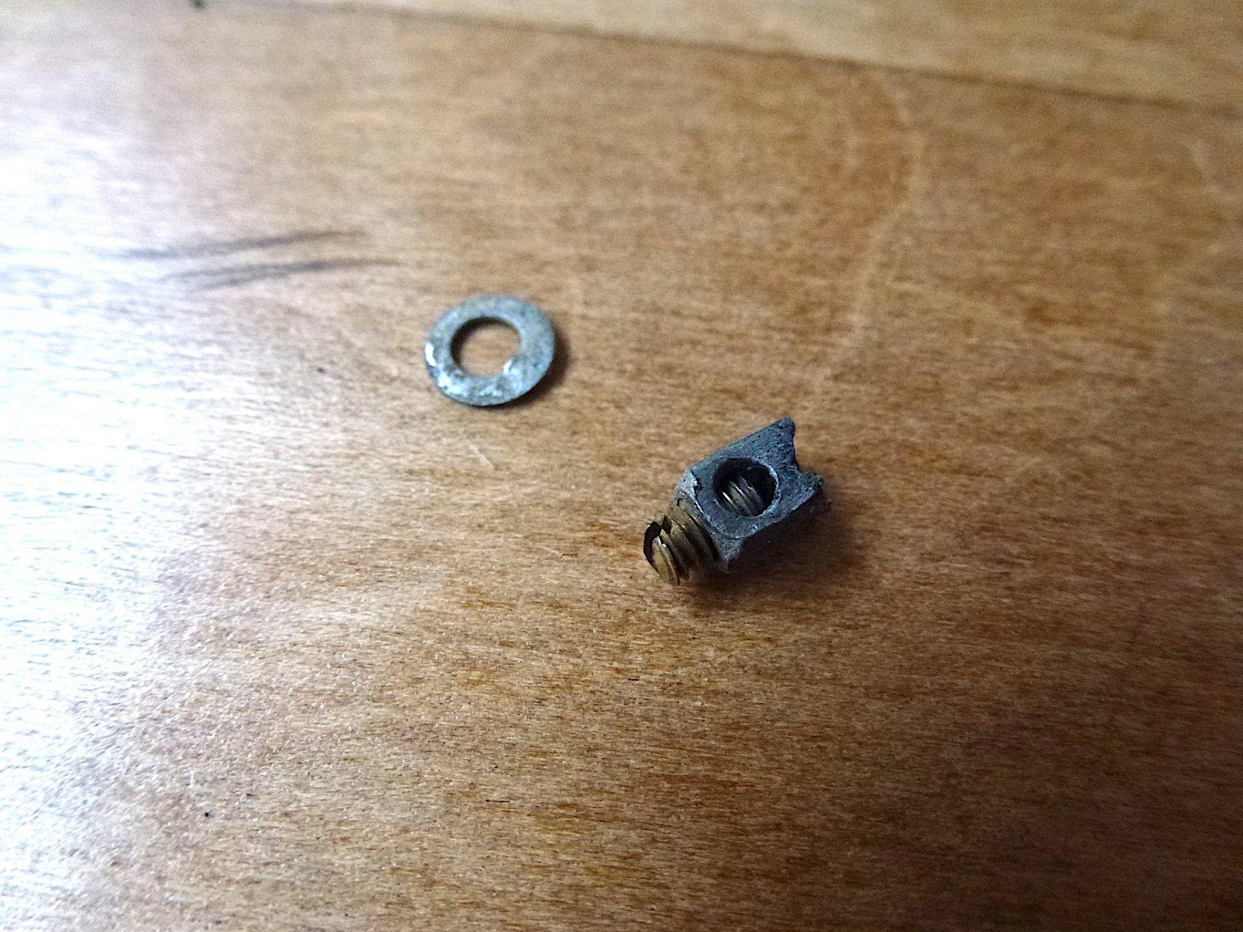Spine: Lot div. Bakelit Schalter Stecker etc. – Usato da Zürich venduto da Kalla36 6