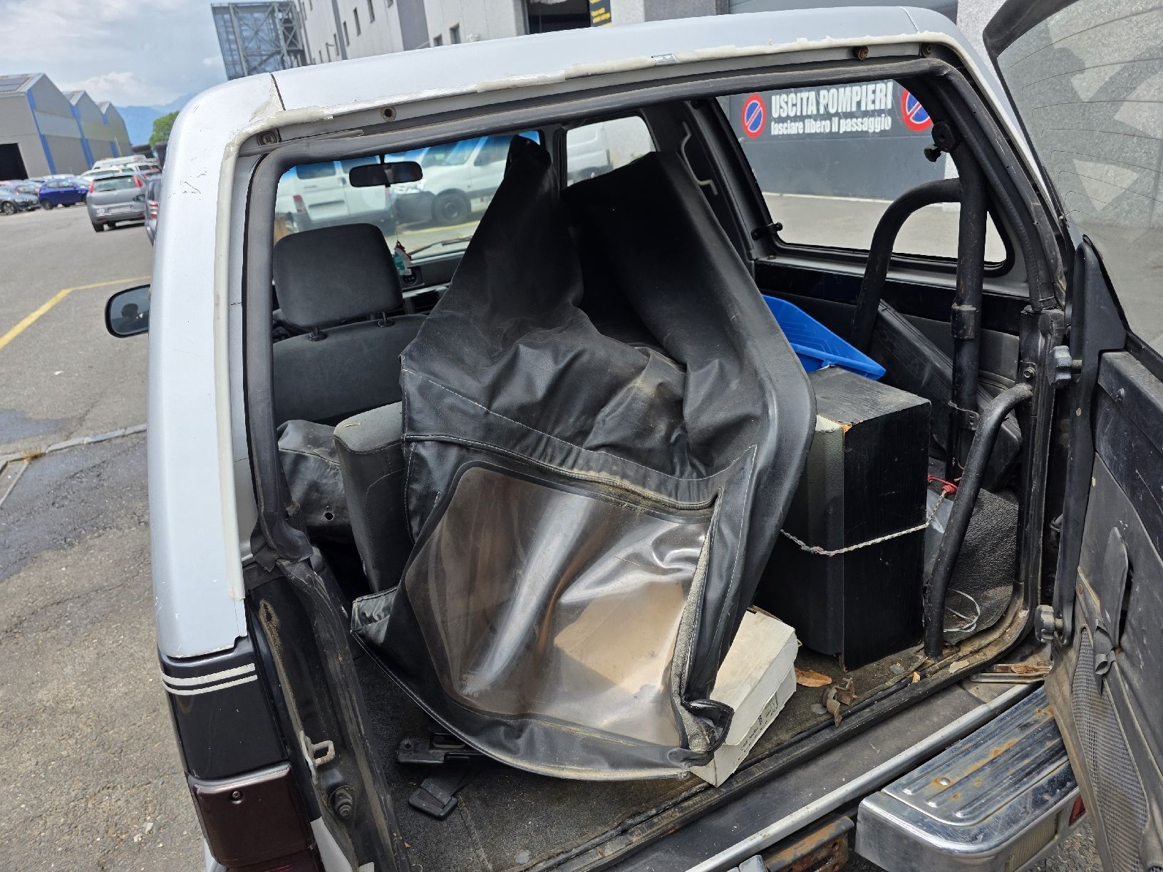Daihatsu Autos: Daihatsu Feroza   – D'occasion à Cadenazzo par LuismacchineSagl 4