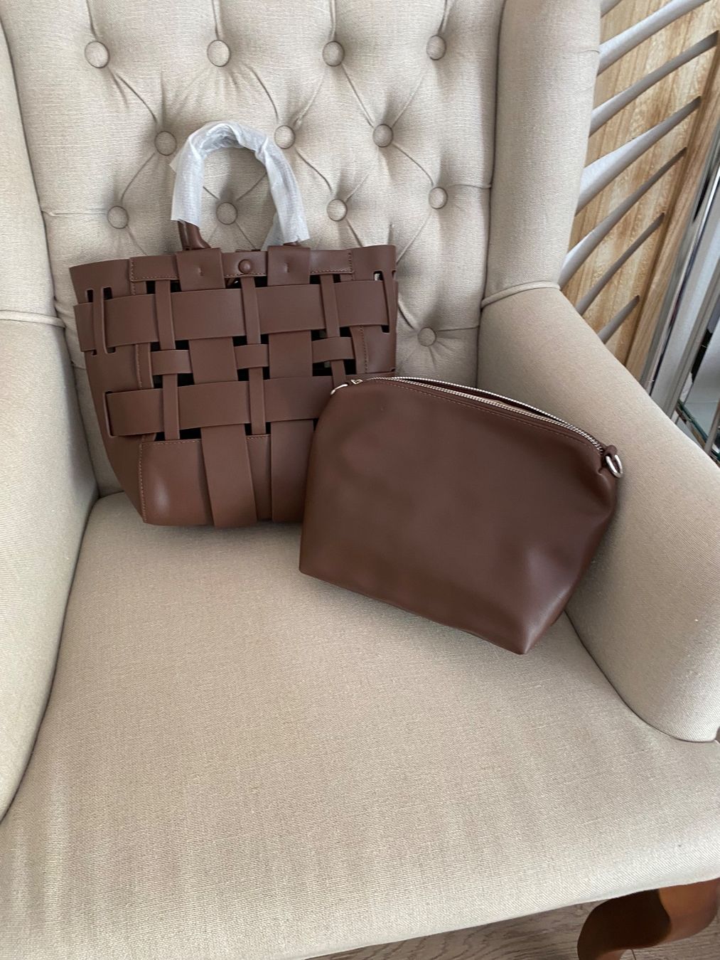 Borse da donna: Handtasche mit neuem Etui – Nuovo e nell'imballaggio originale da Lugano venduto da dir_5287 3