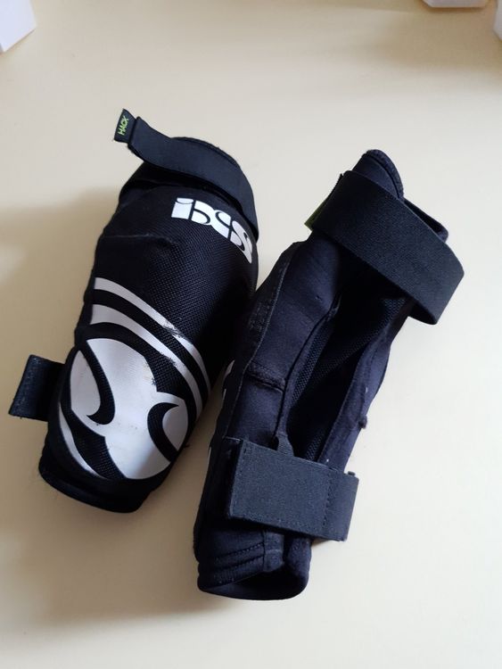 BalanceFrom GoYoga+ Yogamatte – Extra Dick 1,27 Cm Mit Knieschoner & Tragegurt, Rutschfest, Grün