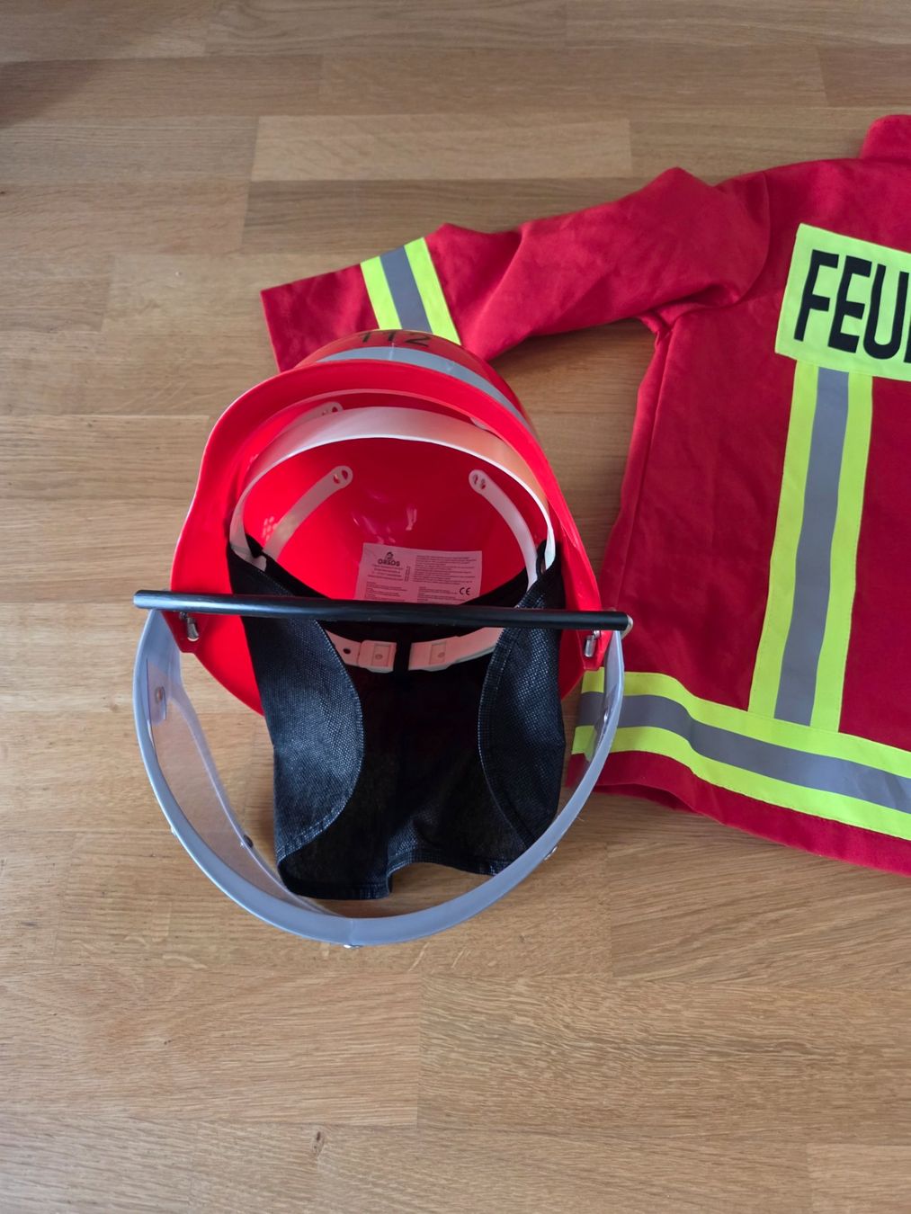 Kostüme: Feuerwehrkostüm – Gebraucht aus Aarau von NET03 6