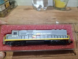 Spur N Diesellok Seaboard System 8567