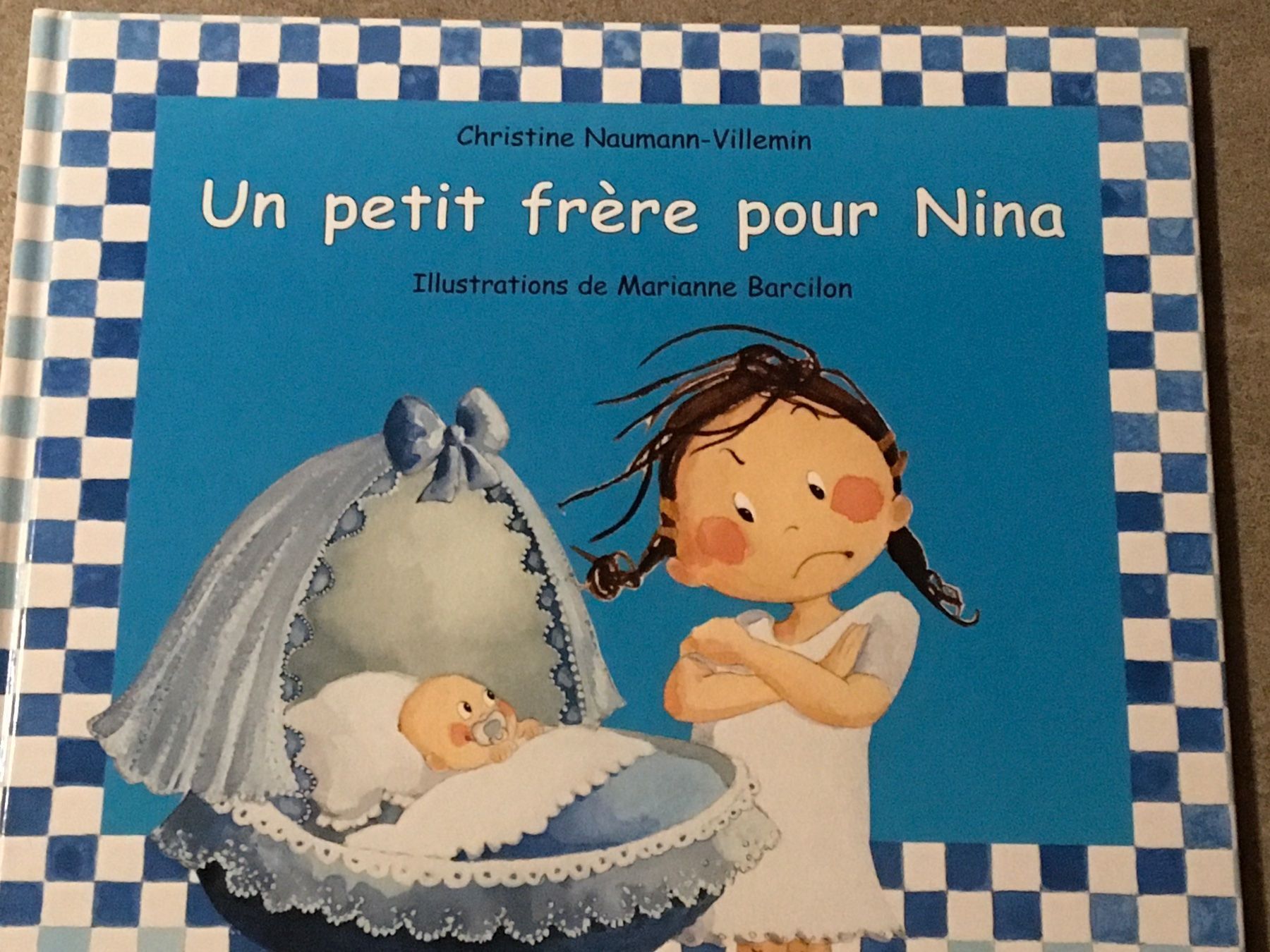 Libri: Un petit frère pour Nina – Usato da Delémont venduto da vcx
