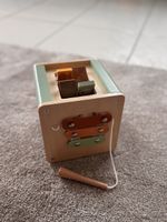 Motorikwürfel aus Holz mit Spielaktivitäten, Neuwertig