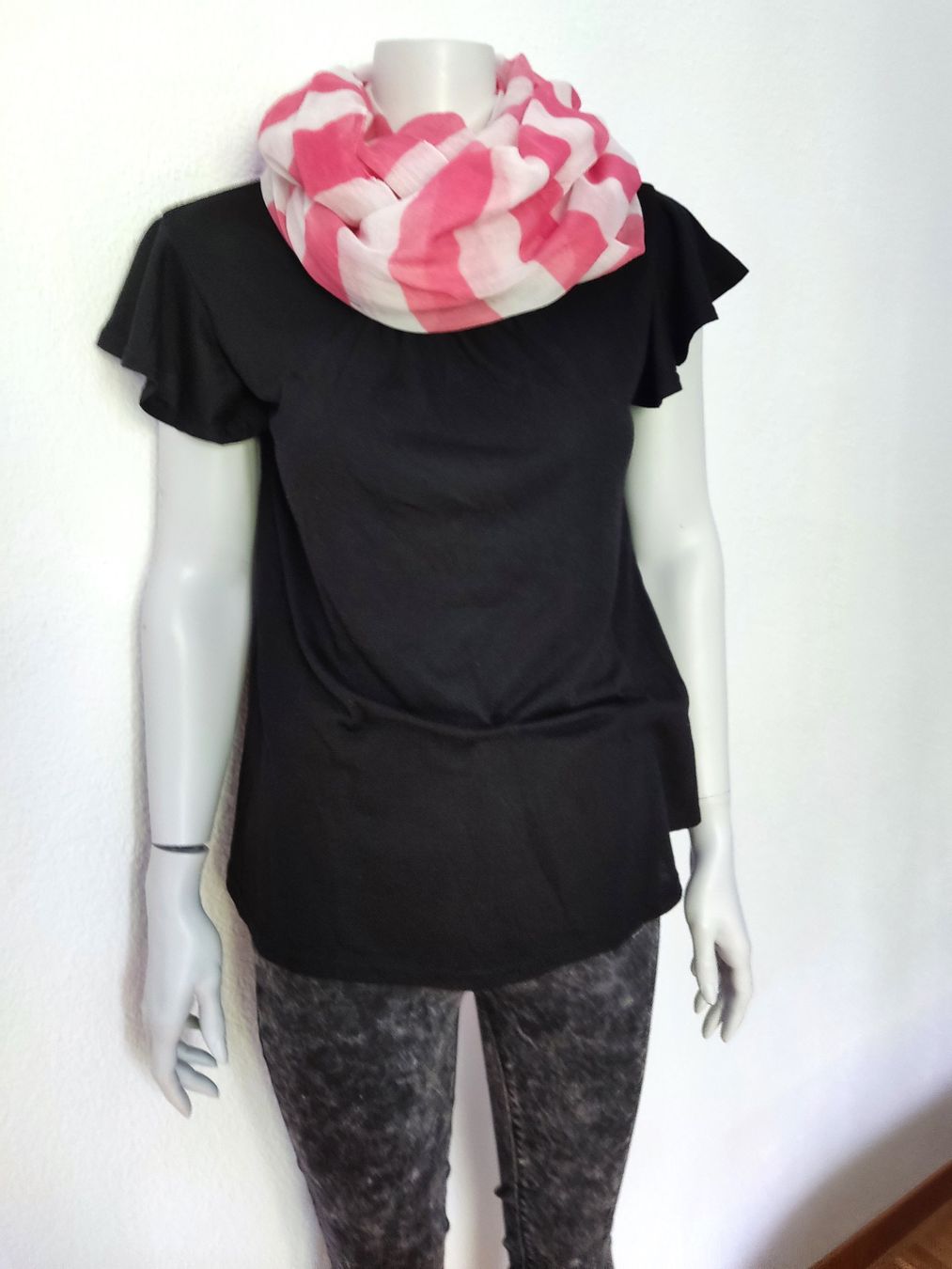 Foulard & Sciarpe: Schlauchschal gestreift 78 cm lang – Usato da Biel/Bienne venduto da AnikaNah