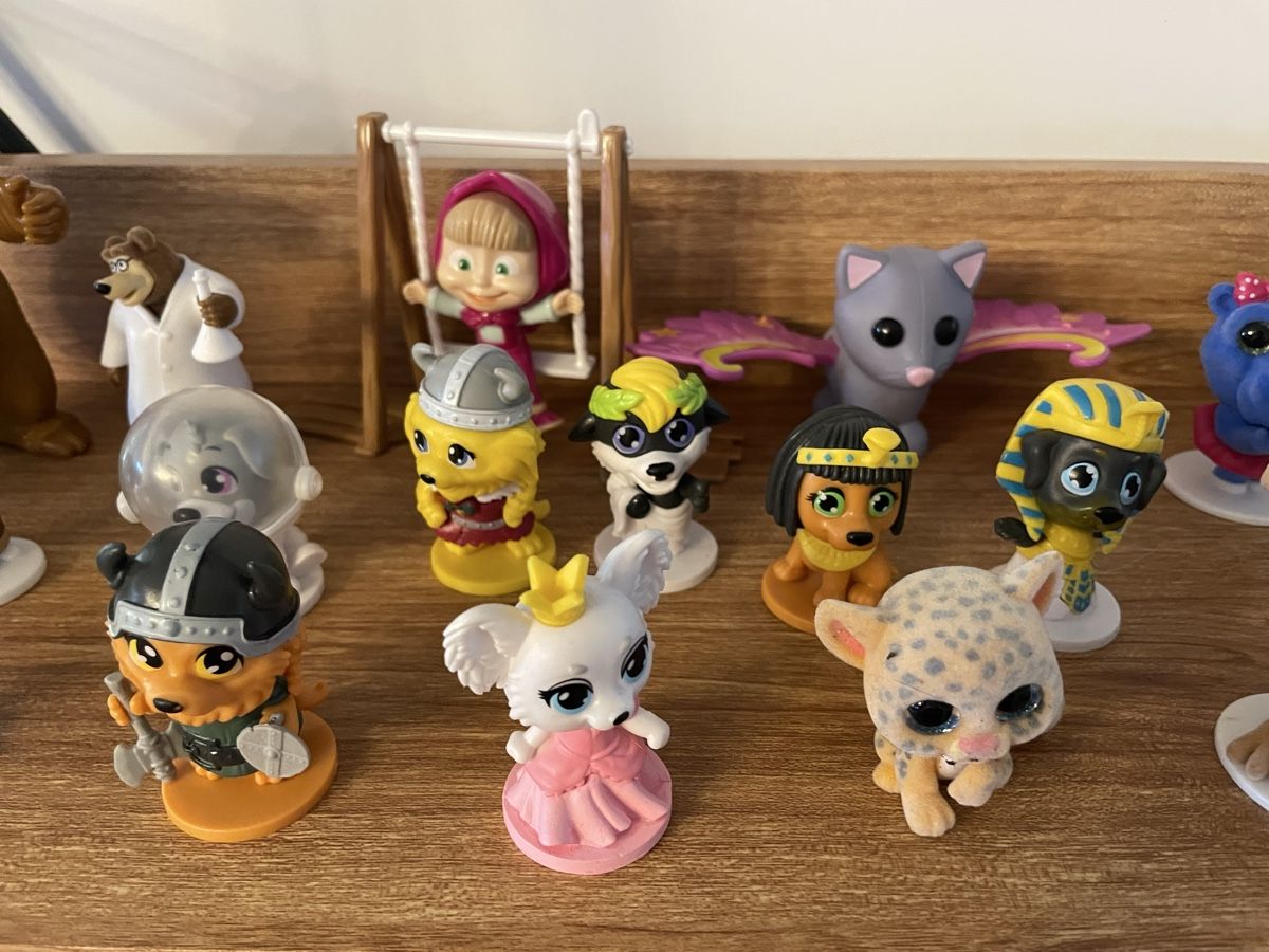 Jouets: Spielfigur  – D'occasion à Aristau par ole_qd6b 9