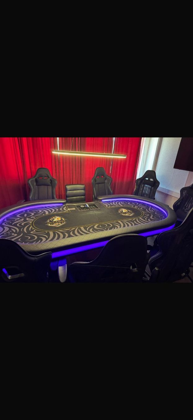 Tables: Pokertisch – D'occasion à Härkingen par Youshpe 2