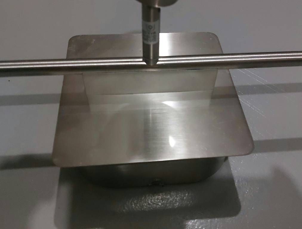 Lampadari & plafoniere: Plafonnier en inox – Usato da Orbe venduto da TimMayle 1