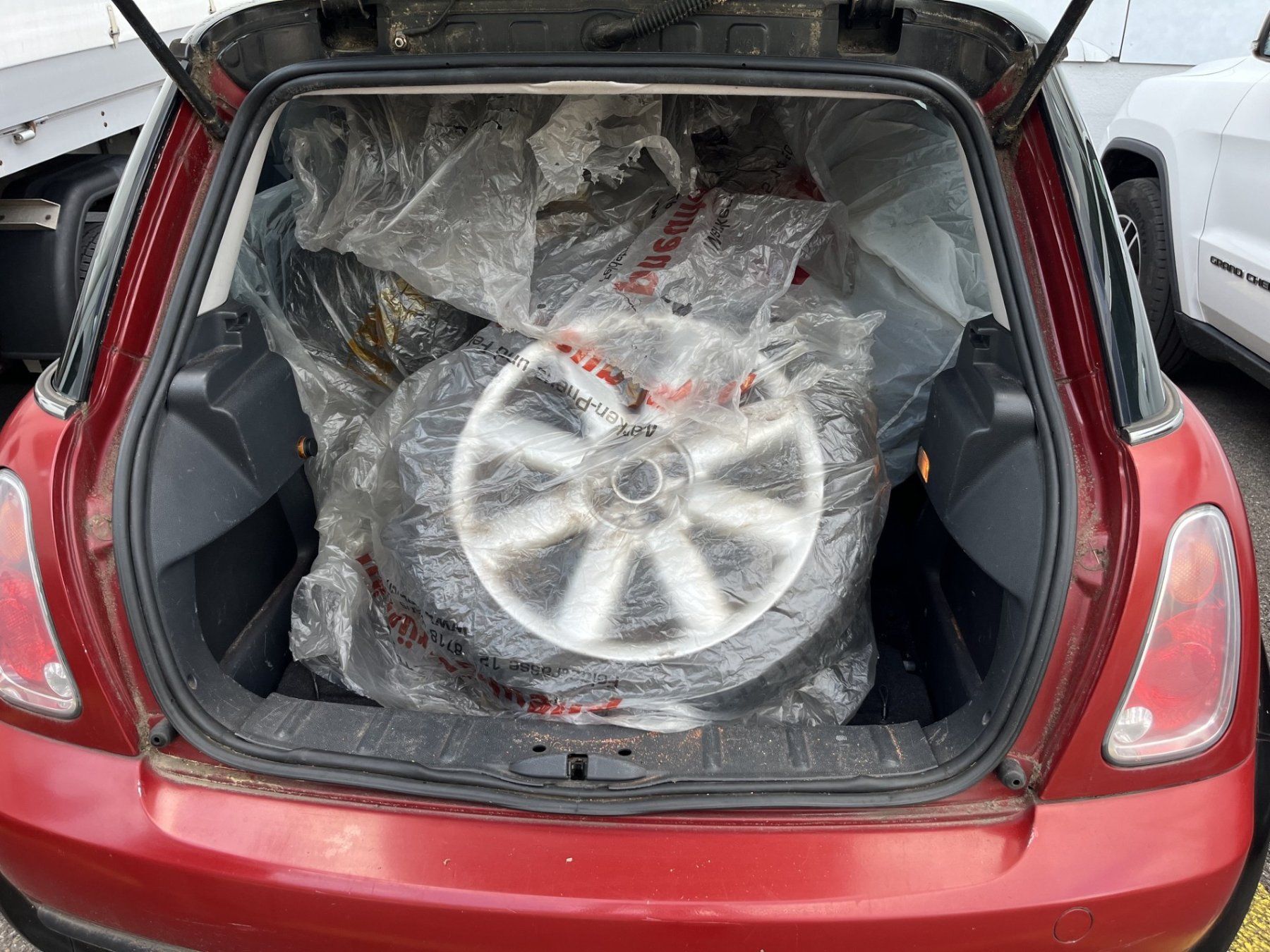 Autos: Mini Cooper 2005 – Gebraucht aus Lachen SZ von Tennis2023 6