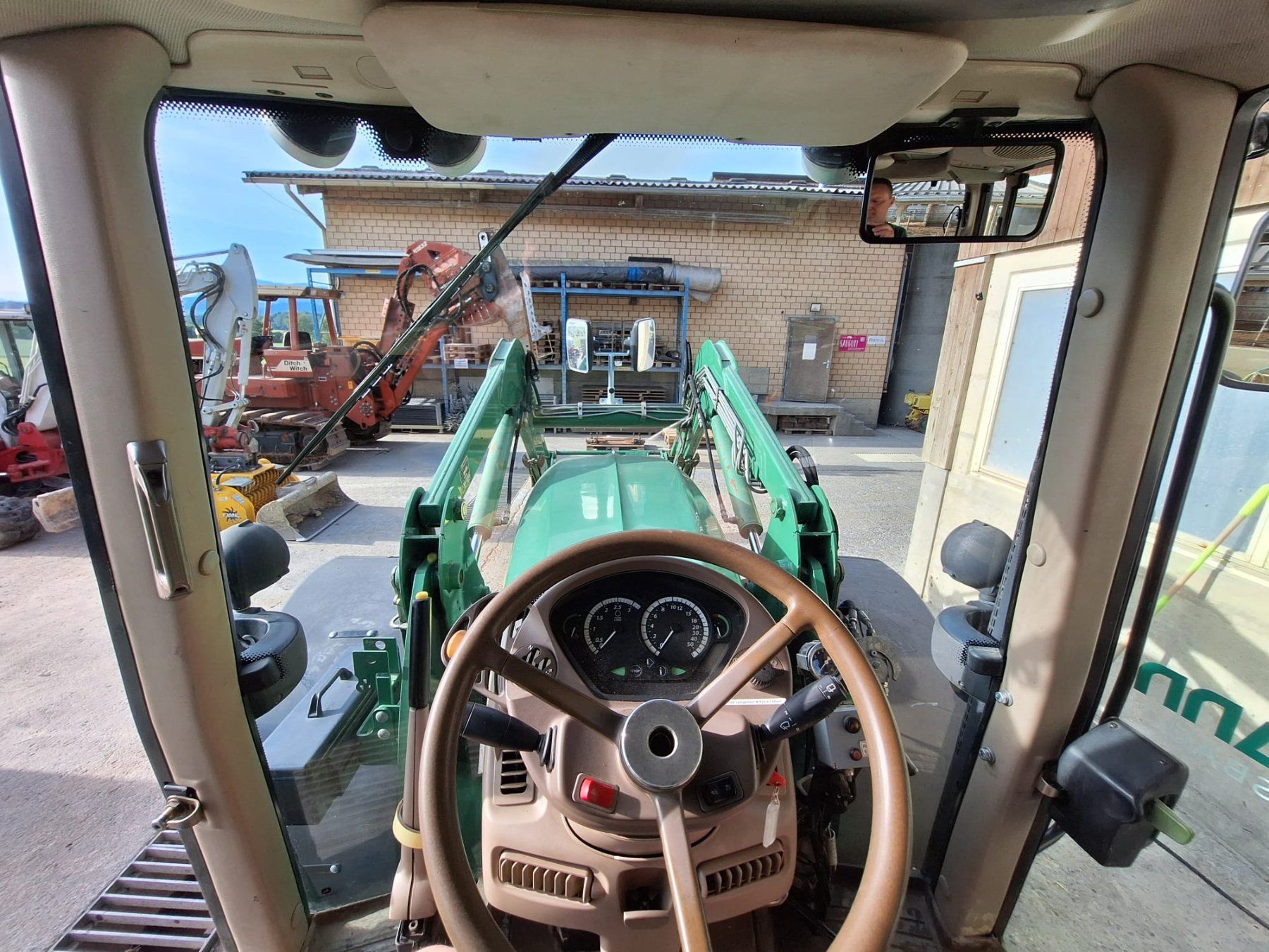 John Deere Trattori: John Deere 6930 Autopower mit RÜFA – Usato da Ballwil venduto da bohrmeister 5