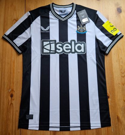 Newcastle United FC Trikot Castore NEU Grösse S Magpies