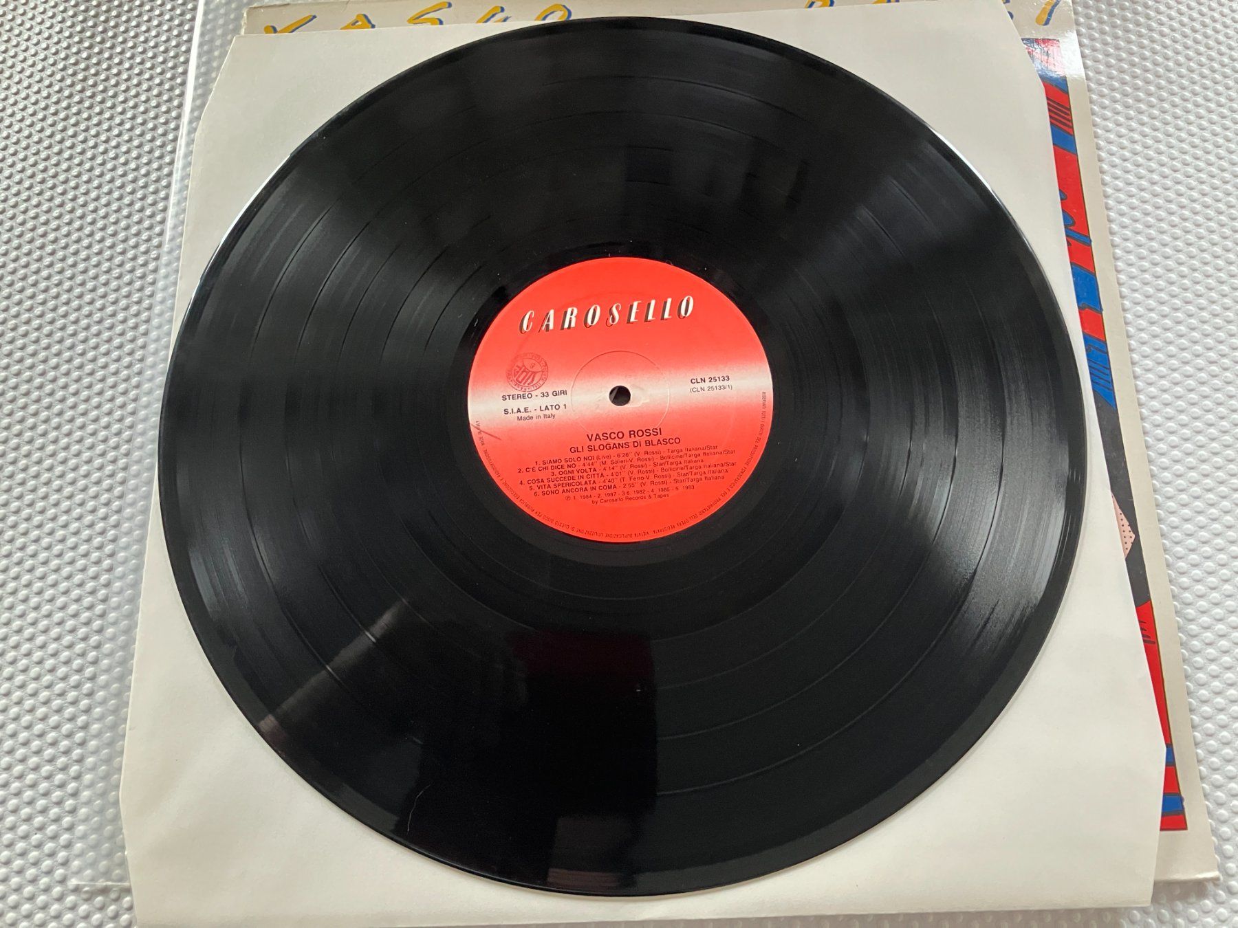Dischi in vinile: Vasco Rossi – Usato da Aarwangen venduto da Jukebox3 4