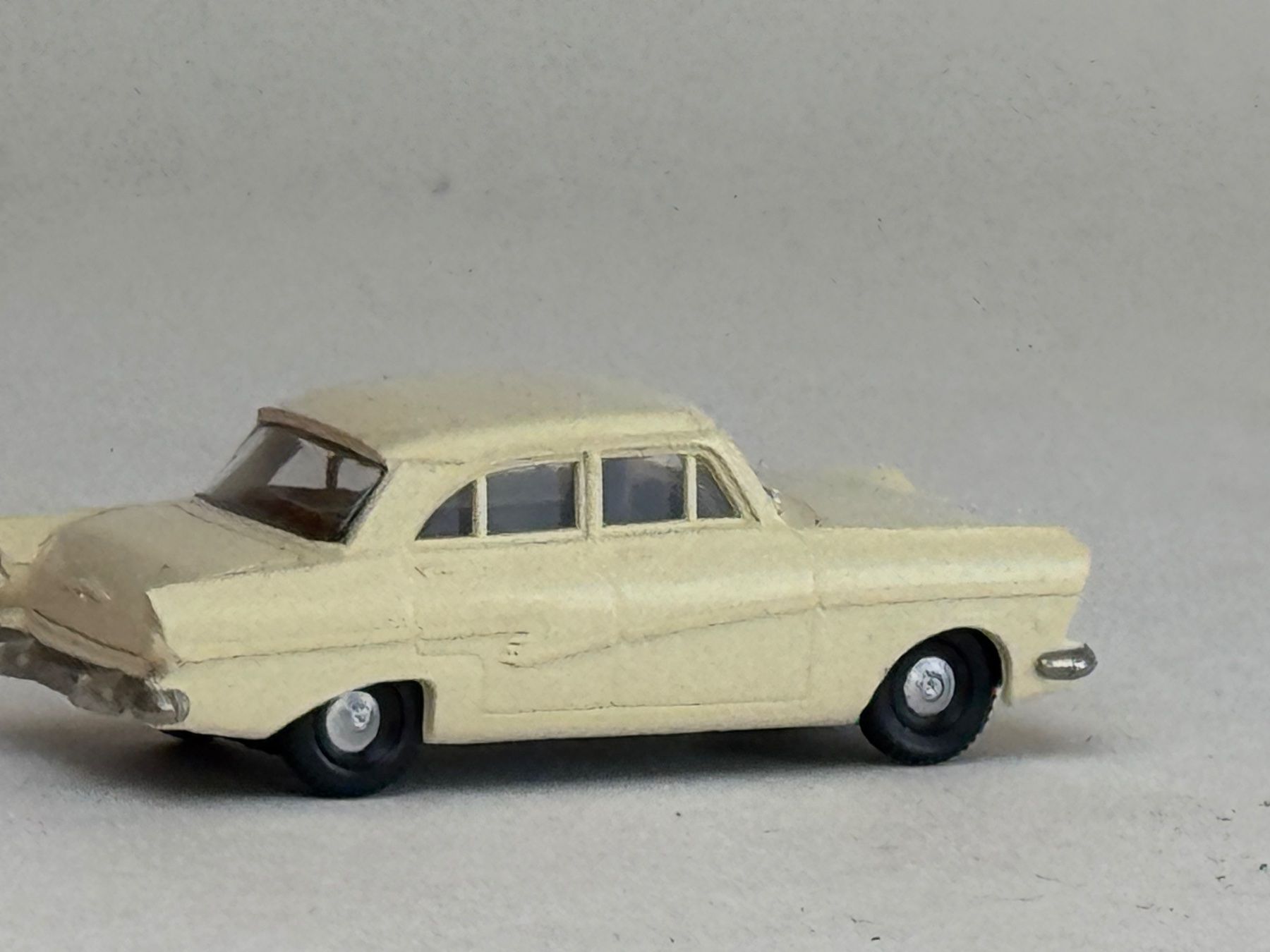 Brekina Modellautos: VE1- Brekina Ford  17 M creme – Gebraucht aus Elm von Wikmtz 1