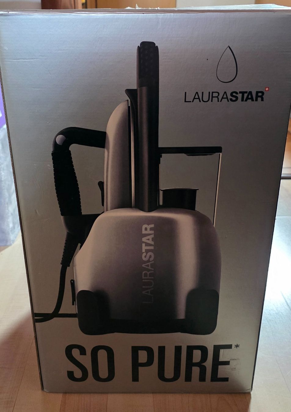 Laurastar Ferri da stiro: Laurastar Lift Plus, platinum avec semelle protectrice – Usato da Clarens venduto da ato_d8ph 2