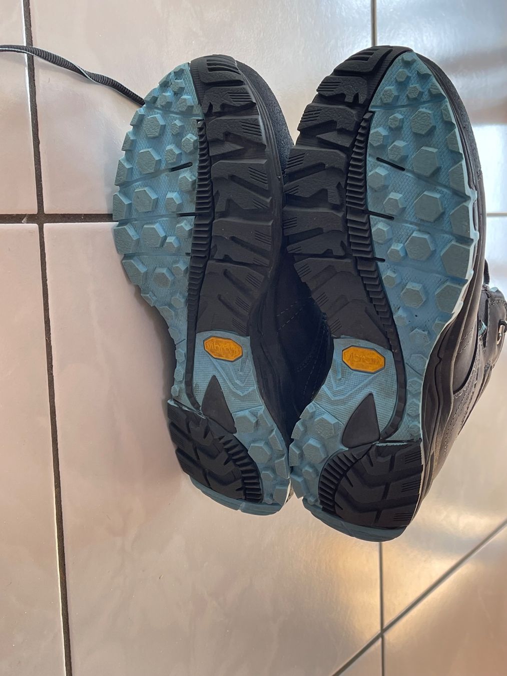 Mammut Scarpe da donna: Trekkingschuhe Mammut, Gr. 40 2/3 – Usato da Murten venduto da bmn03 4