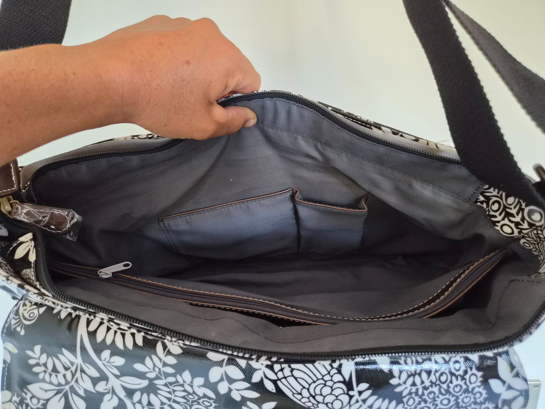 Tulip Borse da donna: Neue grosse Tulip Tasche – Nuovo (secondo la descrizione) da Ueberstorf venduto da andreabruegger 5