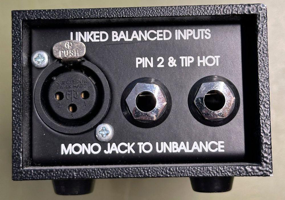 Instruments de musique: Klark Teknik DI box 48V phantom, excellente qualité. – D'occasion à Goumoens-la-Ville par Vitamine 1