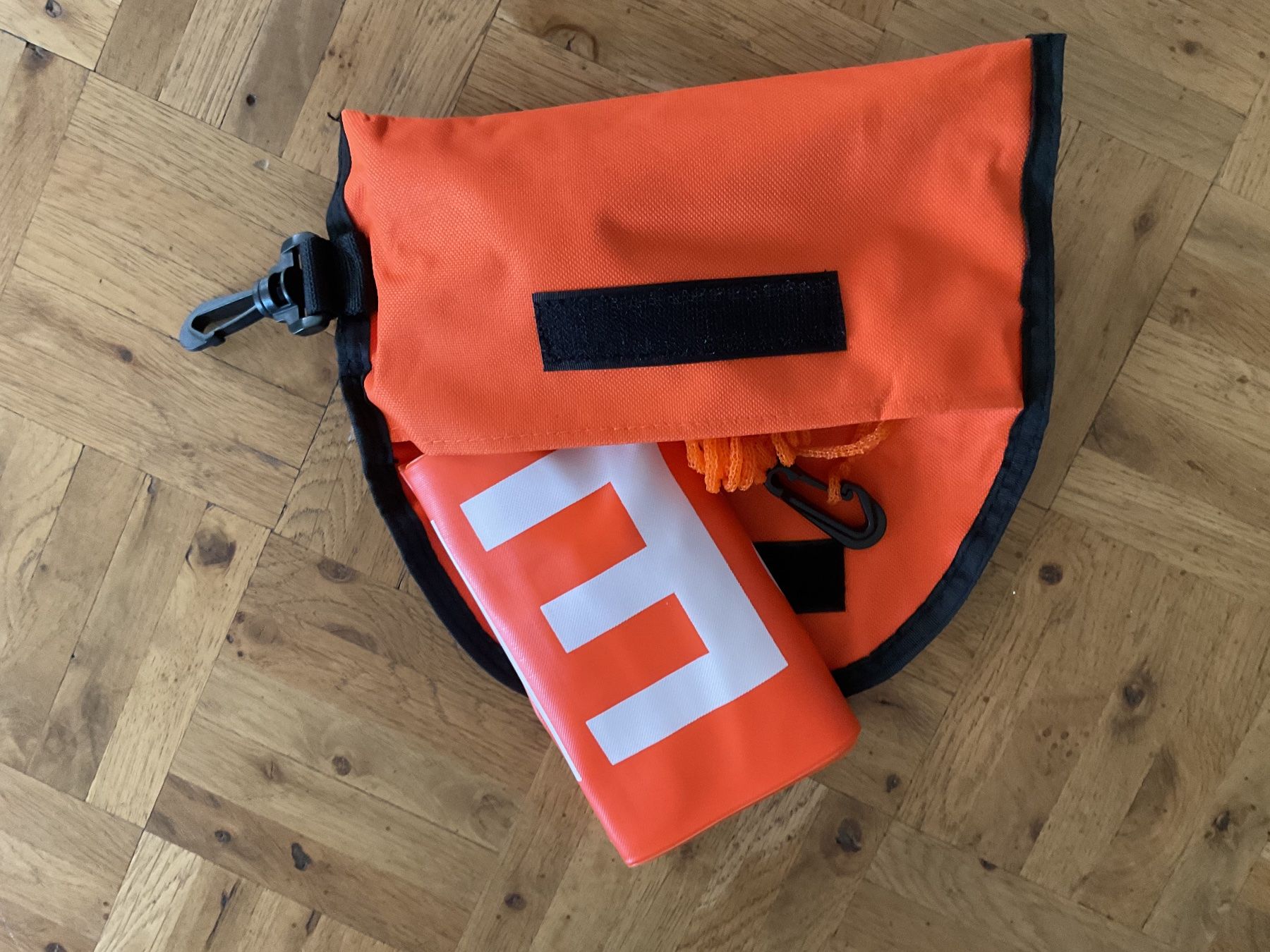 Mute per immersioni: Gewichte für Taucher – Usato da Zürich venduto da Luciateresa 2