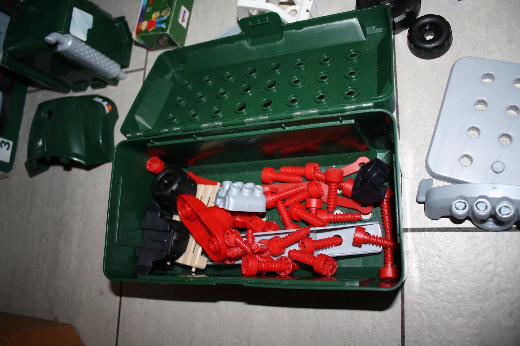 Spielzeuge: Tool Truck Bosch – Gebraucht aus Buchrain von Donatello4 5