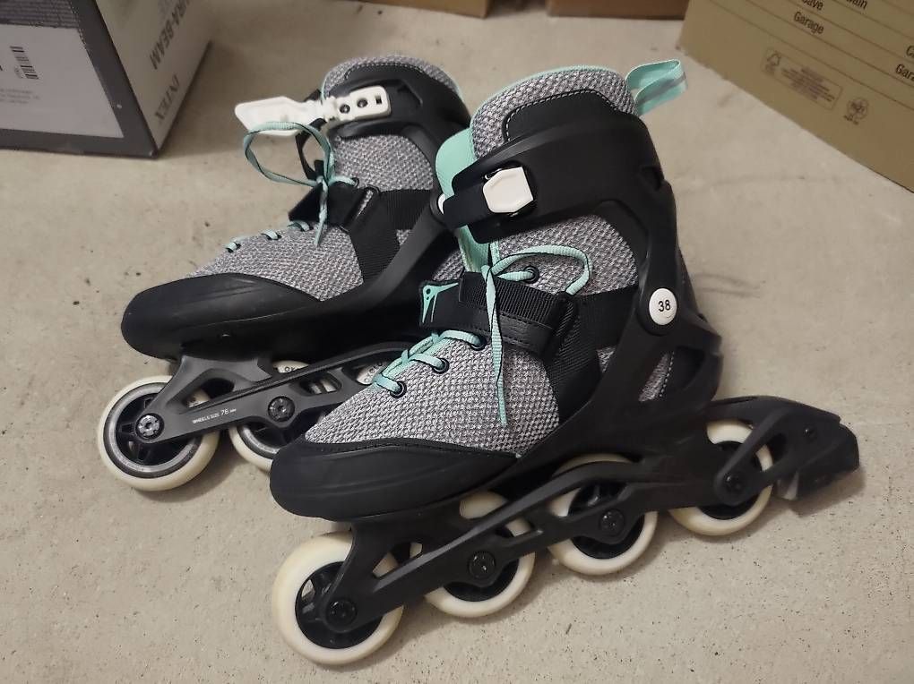 Pattini in linea & Pattini a rotelle: Rollers adulte taille 38 – Usato da Bulle venduto da daisyl3176