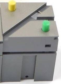 Trix Modellini di ferrovie: Trix Gleisbild Stellpult Weiche diagonal rechts 66425 – Usato da Weisslingen venduto da retob66