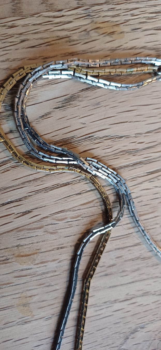 Catenine: 4 Fach Kette Gold silberfarbig – Usato da Flawil venduto da Naphtali 6