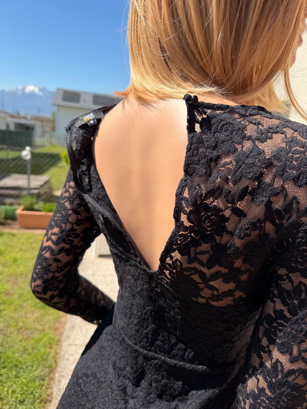 Vestiti: Schickes, kurzes Spitzenkleid, schwarz, Grösse M – Usato da Cugnasco venduto da tizianaq 3