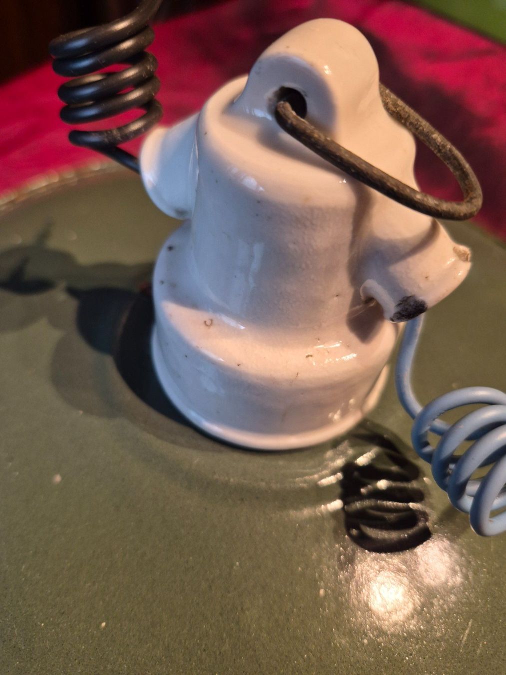 Lampade: Lampe ancienne en métal émaillé – Usato da charmoille venduto da mir_my9f 3
