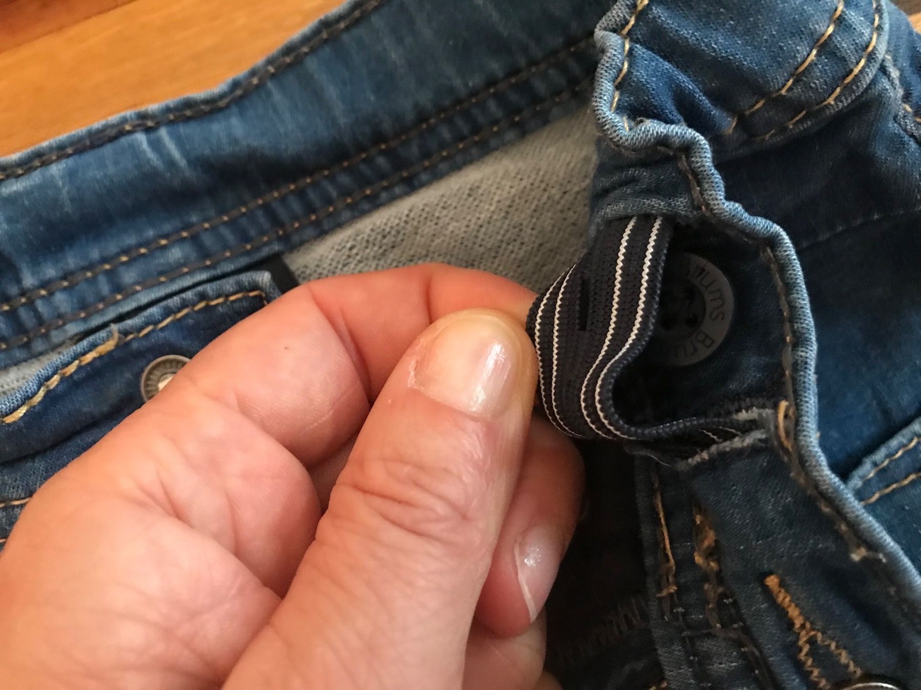 Pantaloni: BRUMS Jeans Bermudas, Gr.104 – Usato da Vezia venduto da luce2011 4