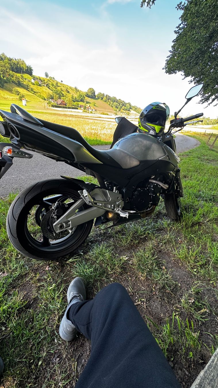 Suzuki Strada: GSR600A. Frisch ab MF – Usato da Willisau venduto da Faslji 2