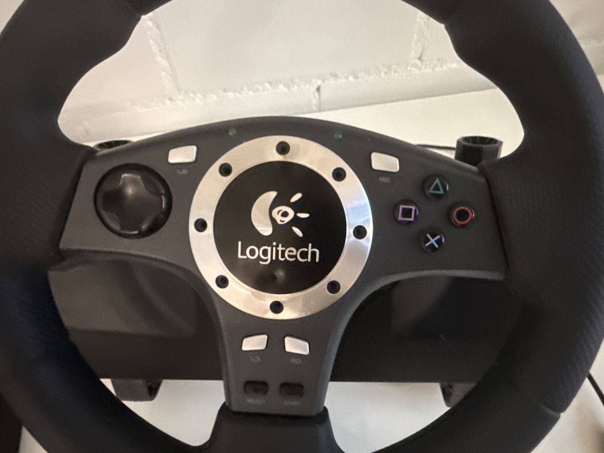 Logitech Controller: Logitech G29 Driving Force Racing Wheel used – Usato da Muri b. Bern venduto da Amaev 1