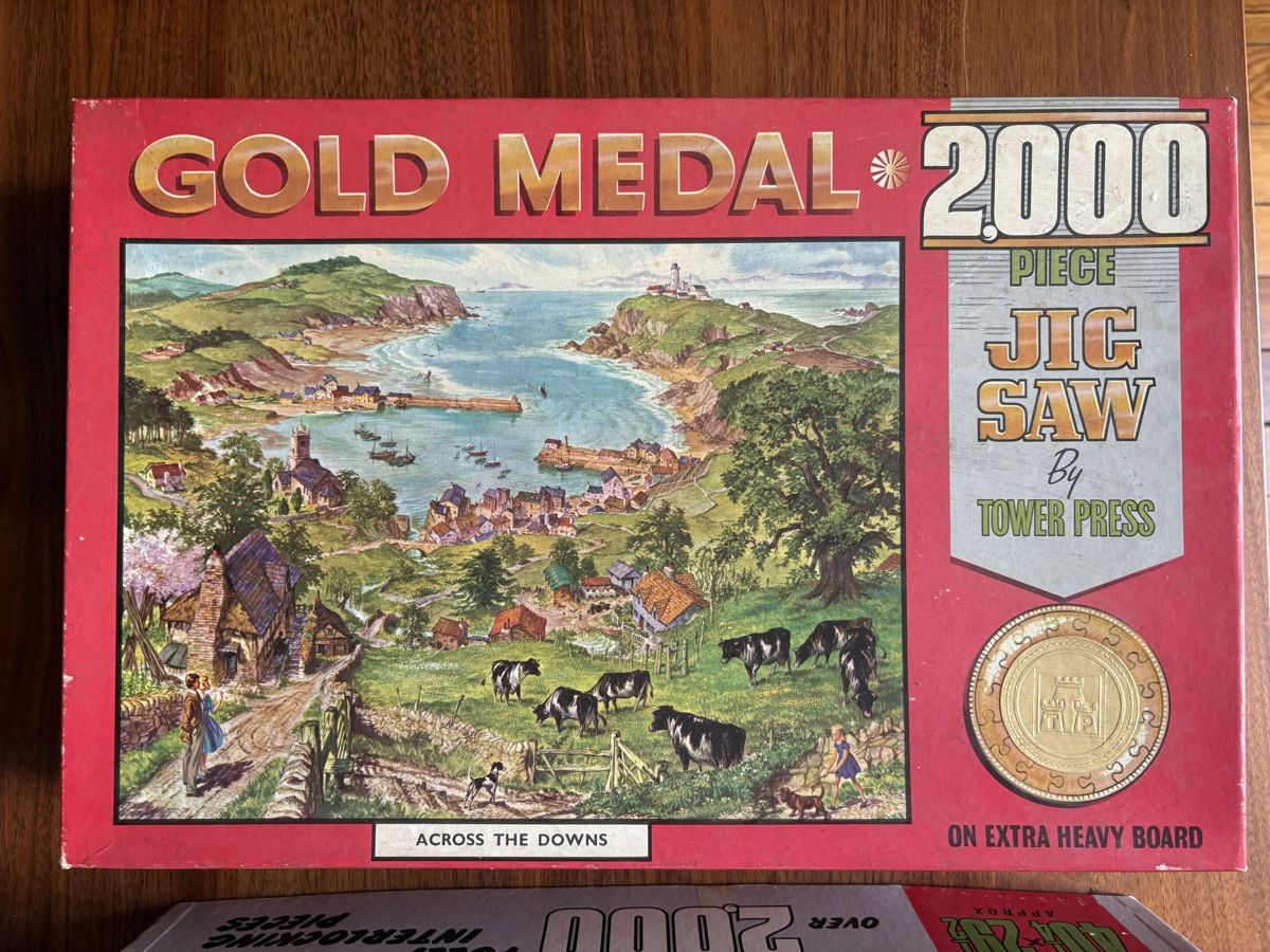 Puzzles: Puzzles by Tower Press – Gebraucht aus Genève von rap_s5hg 1