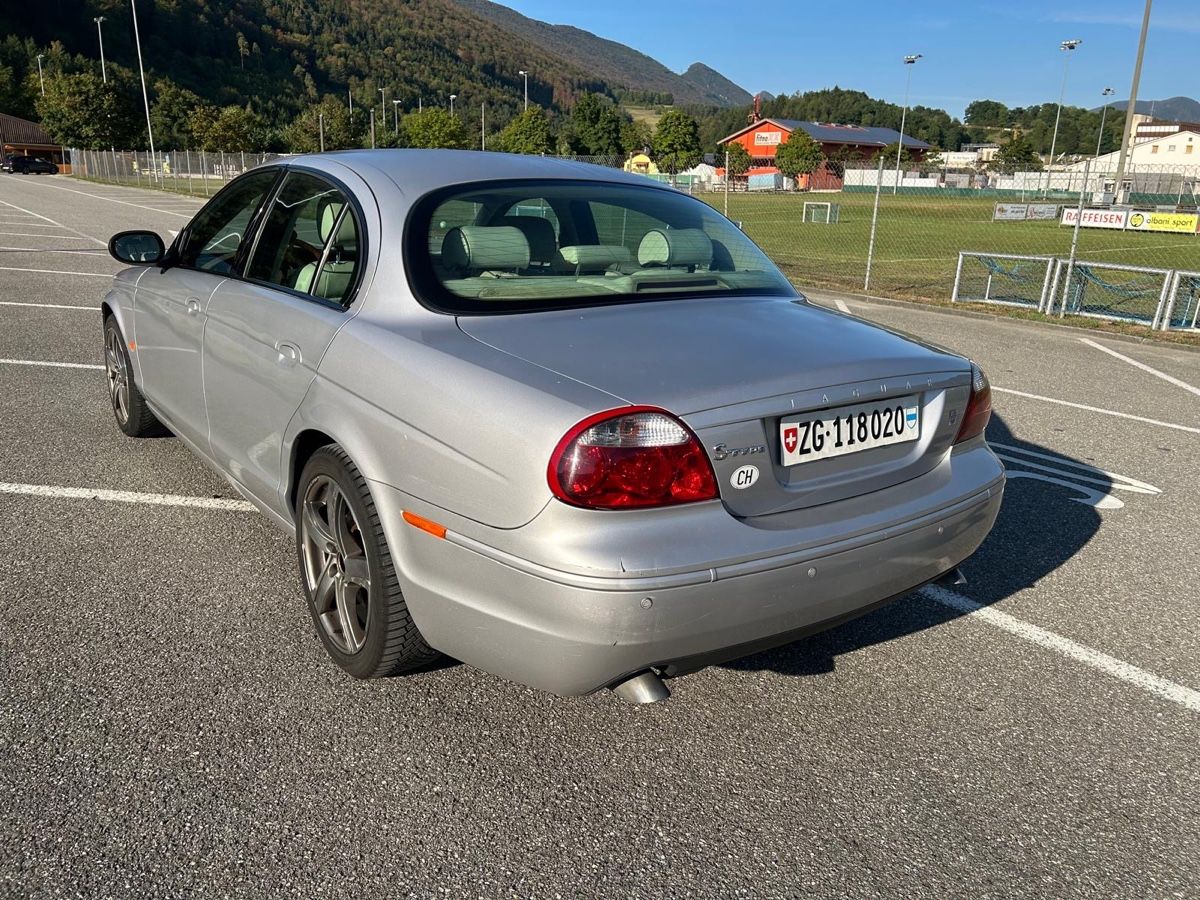 Jaguar Automobili: JAGUAR S-Type – Usato da Oensingen venduto da Cargo001 1