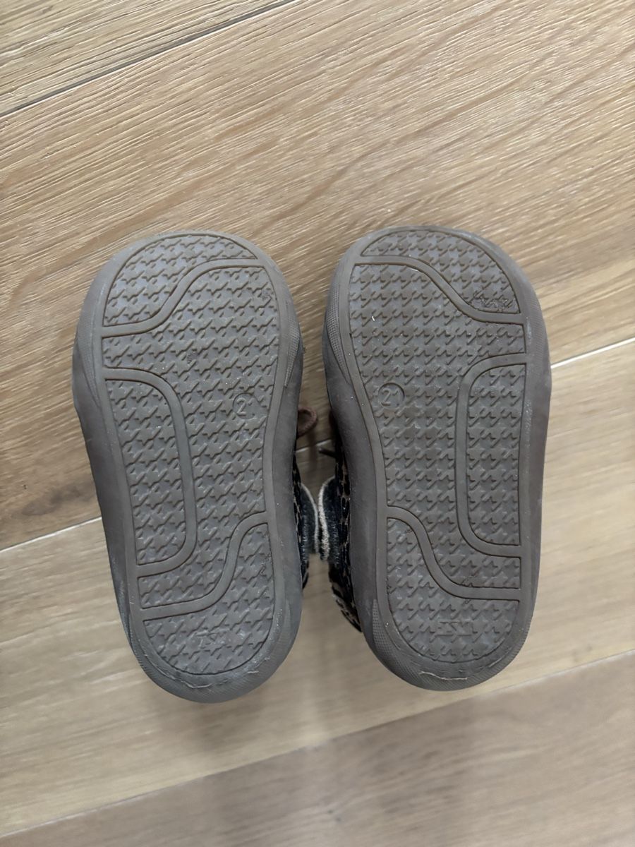 Scarpe per ragazzi: GBB chaussure bébé taille 20 – Nuovo (secondo la descrizione) da Les paccots venduto da olsen87 1