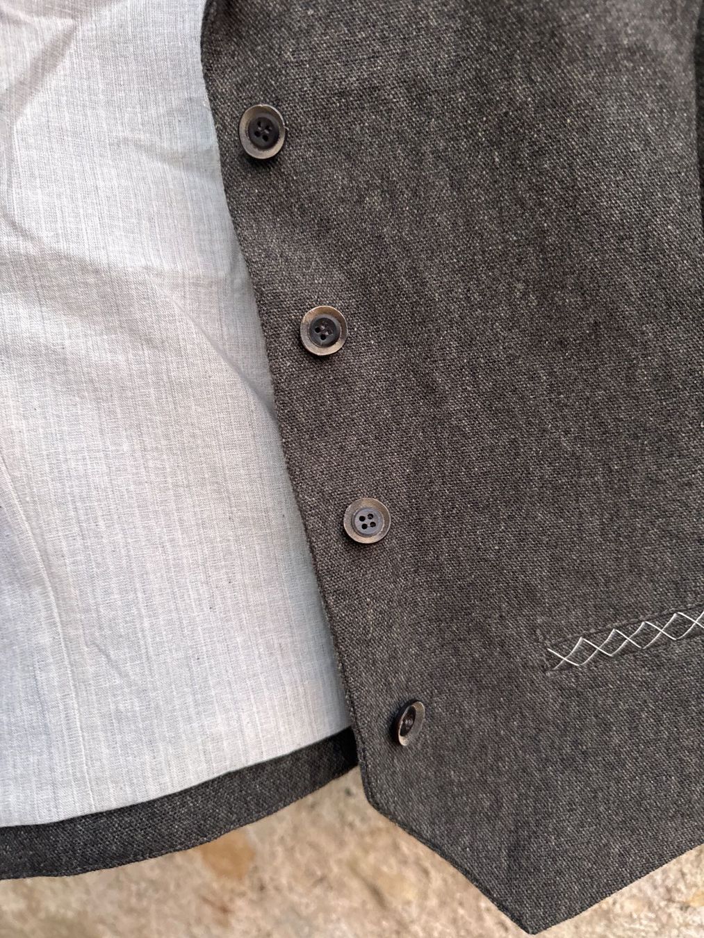 Gilet & Giacche senza maniche: Gilet THE SUITCASE 40 laine – Nuovo e nell'imballaggio originale da Arnex-sur-Orbe venduto da cameleonfringant 6