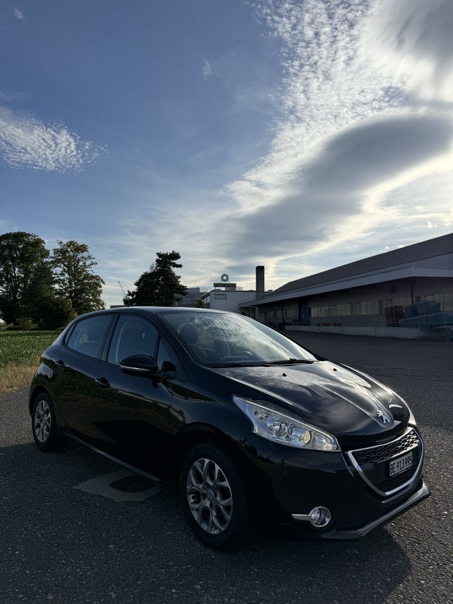 Peugeot Automobili: Peugeot 208 – Usato da Bützberg venduto da fel_sv6t 1